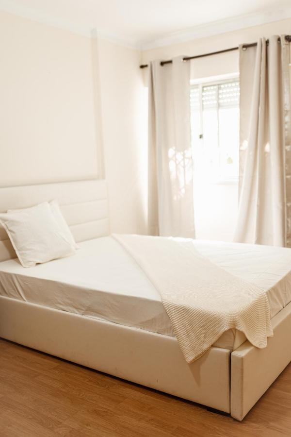 Apartment In Lisbon With 3 Bedroom Cozy Experience Loures Dış mekan fotoğraf